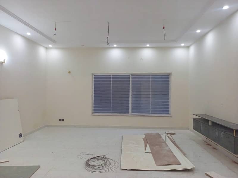 1 Kanal Lower Portion For Rent In Aitchison Society 12