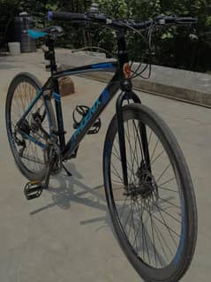 Phonex road bike. Urgent sale