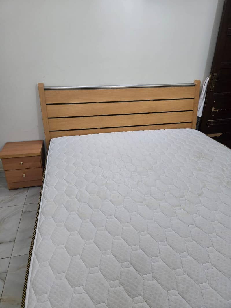 Urgent Sale Kind Bed with side table and molty celeste with warranty 9