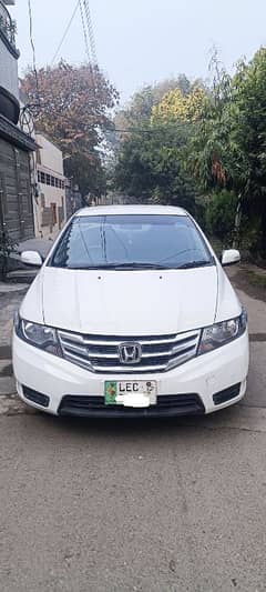 Honda City IVTEC 2015 Automatic first Hand Used