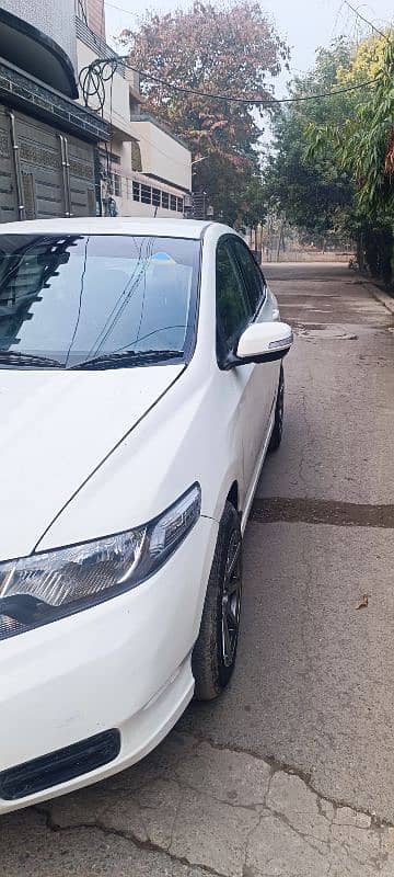 Honda City IVTEC 2015 Automatic first Hand Used 3