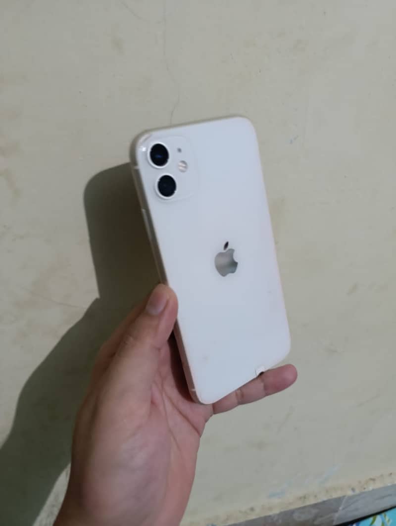 Apple iPhone 11 6