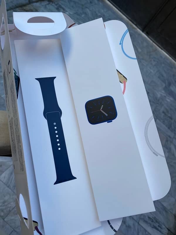 Apple Watch Series 6 GPS + Cellular 44 MM For Sale 5