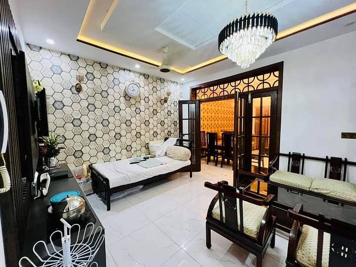 10 Marla Luxury Bungalow For Sale In PCSIR Phase 2 2