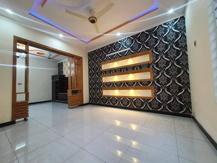 5 Marla Brand New Luxury House For Sale In Johar Town 21