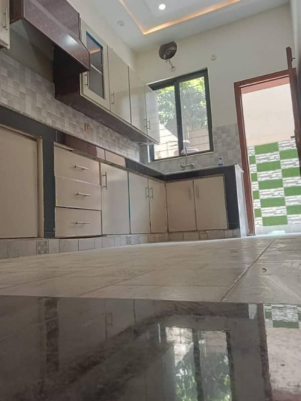 5 Marla Beautiful House Available For Sale In Johar Town 7