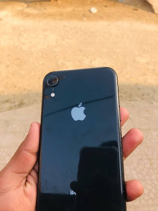 iPhone xr 64gb waterpack jv 5