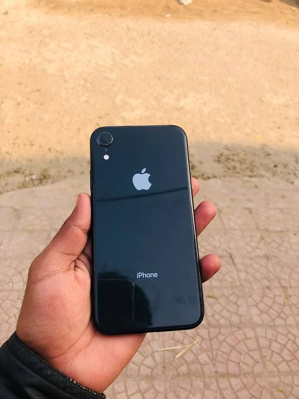 iPhone xr 64gb waterpack jv 6