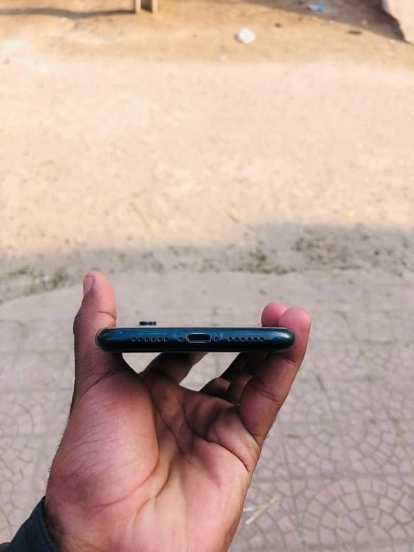 iPhone xr 64gb waterpack jv 8