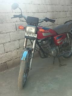 urgent sale honda 125 in good condition contant number 03176390712