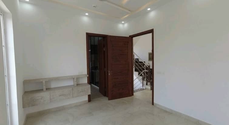 House For Sale In Lahore 4