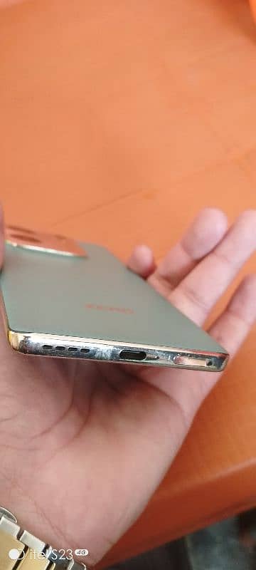 Infinix zero 30 condition 10/10 scratchles phn 5