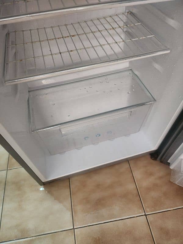 Haier Fully automatic Fridge for sale 6