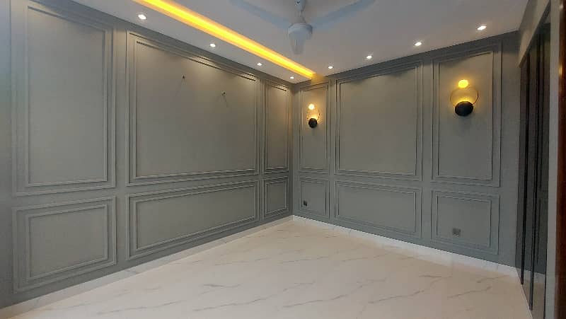 1 Kanal Out Class Luxury Brand New Upper Portion For Rent Available less then Market Value In DHA Phase 5, Block F, Lahore 0