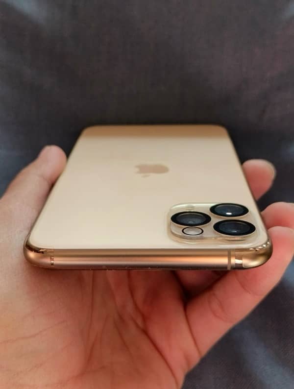 iPhone 11 Pro Max 512Gb Pta Approved 5