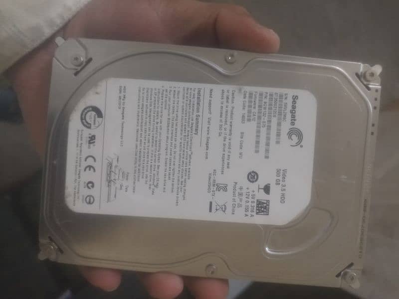 500GB,Laptop , Desktop Hard drive for urgent sale. 2