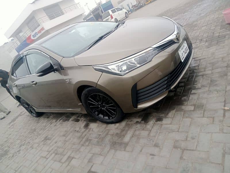 Toyota Corolla Altis 2016 6