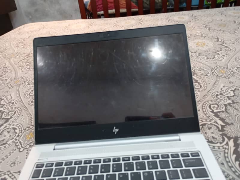 HP EliteBook 830 G5 Laptop 1