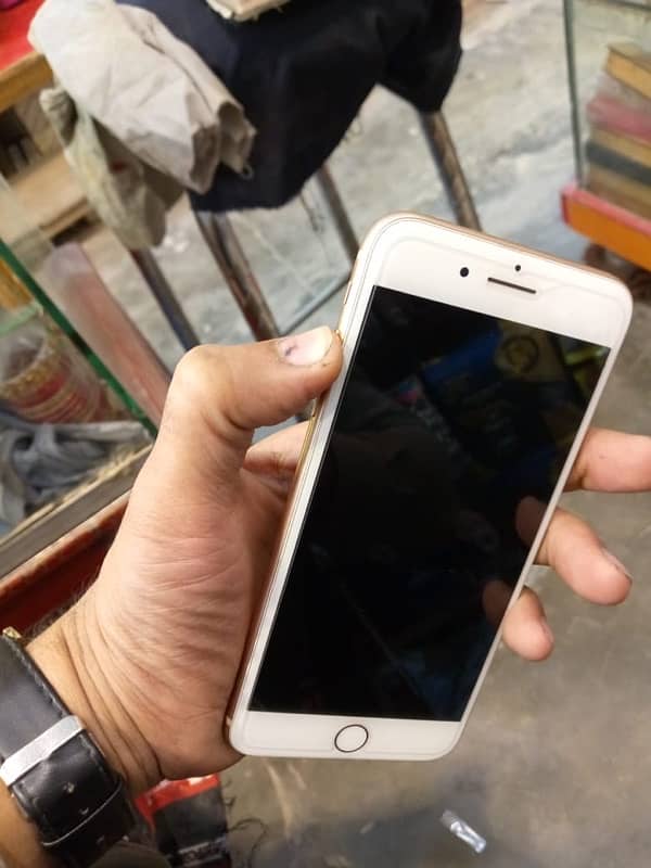 iphone 8 plus golden color in best condition 5