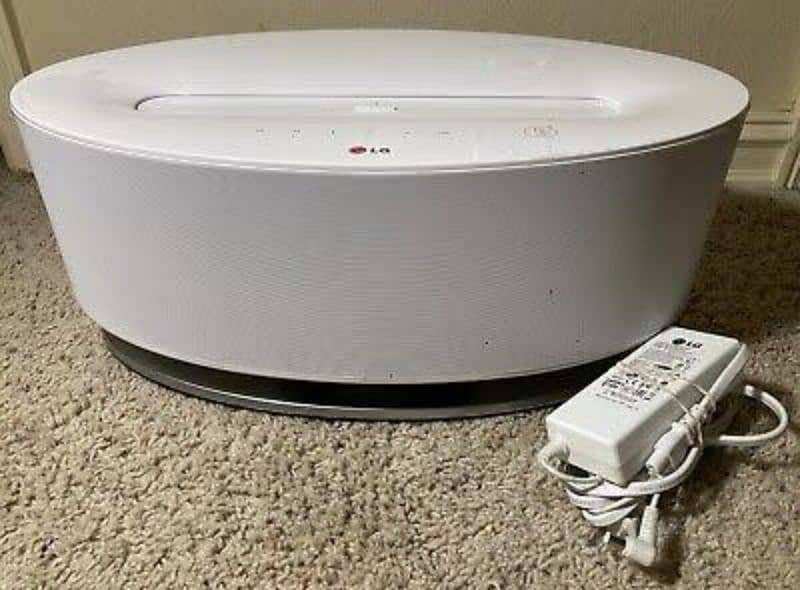 LG docking speaker 2