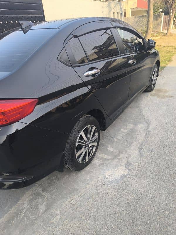 Honda City Aspire 2024 3