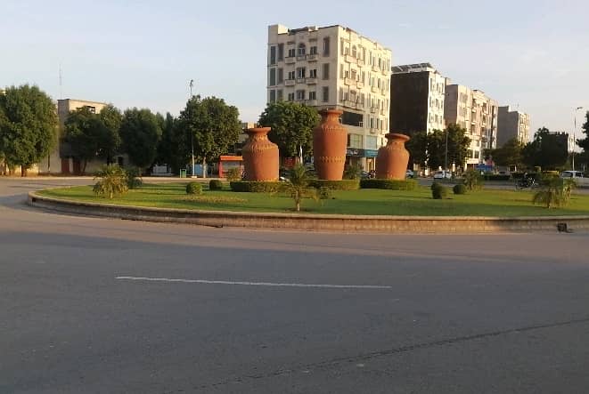 In Lahore You Can Find The Perfect Residential Plot For sale 1