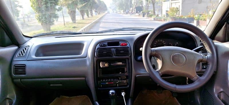 Suzuki Baleno 2004 3