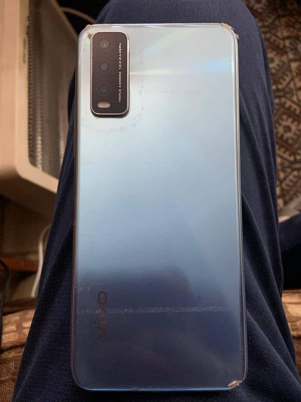 vivo Y 20s 5