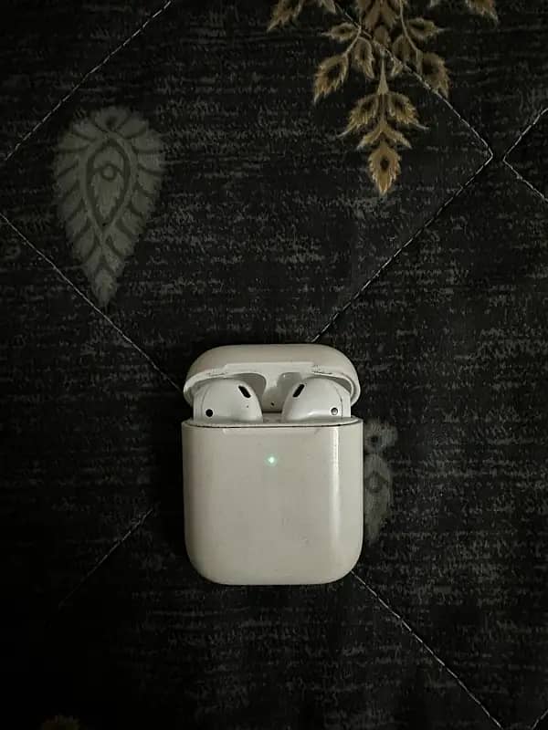 Apple  Airpods Original 0