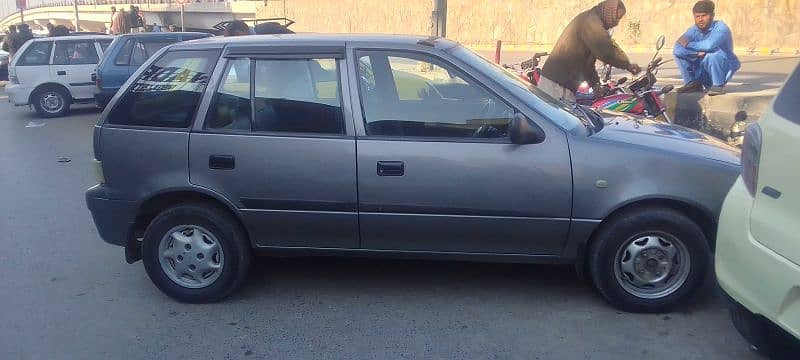 Suzuki Cultus 2015 2