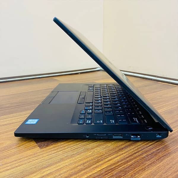 Dell Latitude e7480 Core i5 7th Generation 3