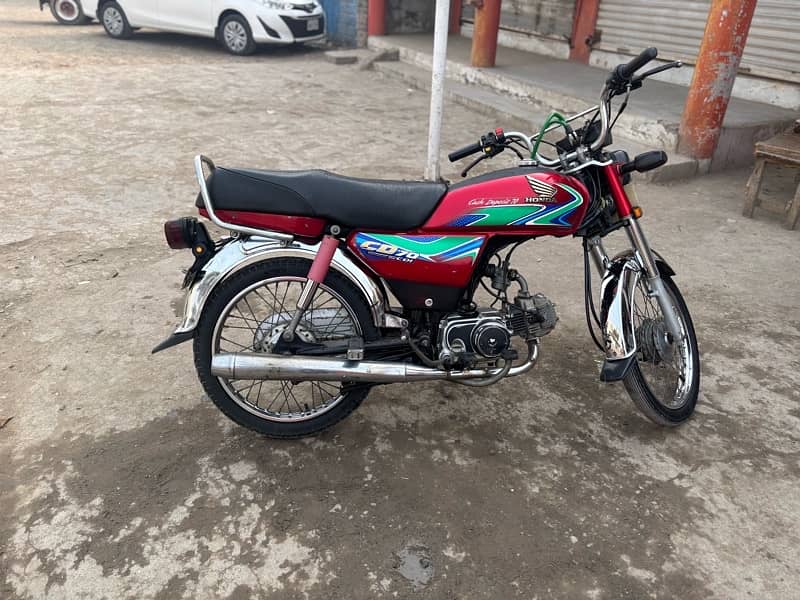 Honda CD 70 bike 3