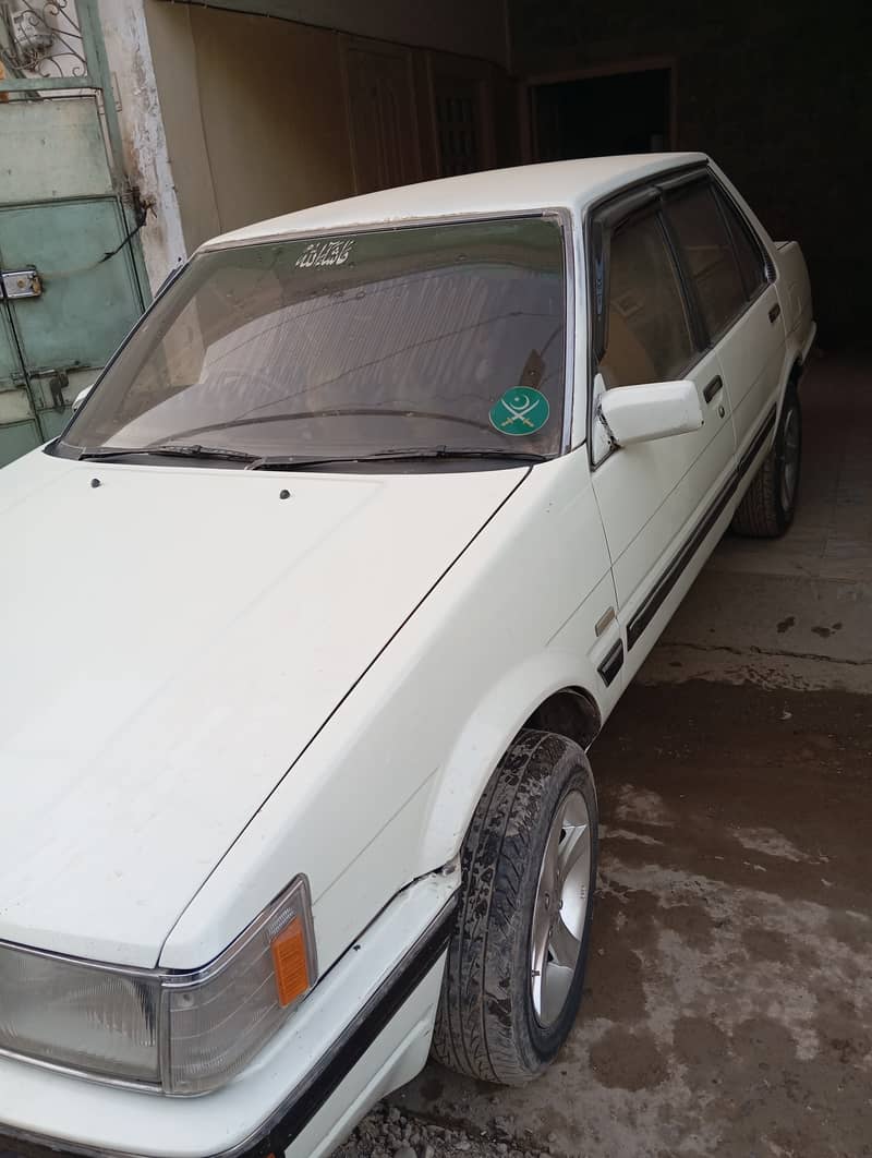 Corolla 1985 0