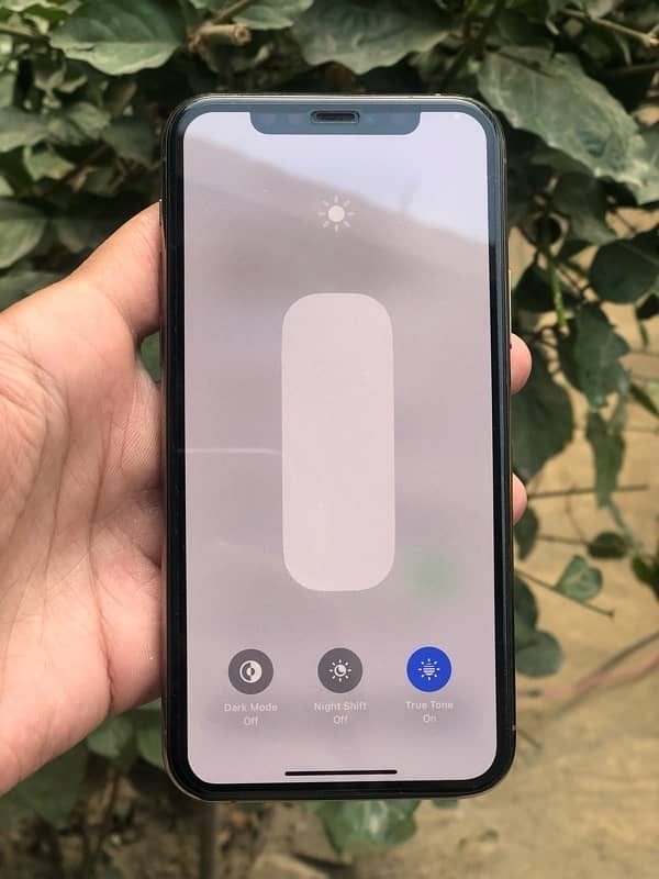 iPhone 11 Pro - 64Gb - Non PTA (FU) - 79% Health 7