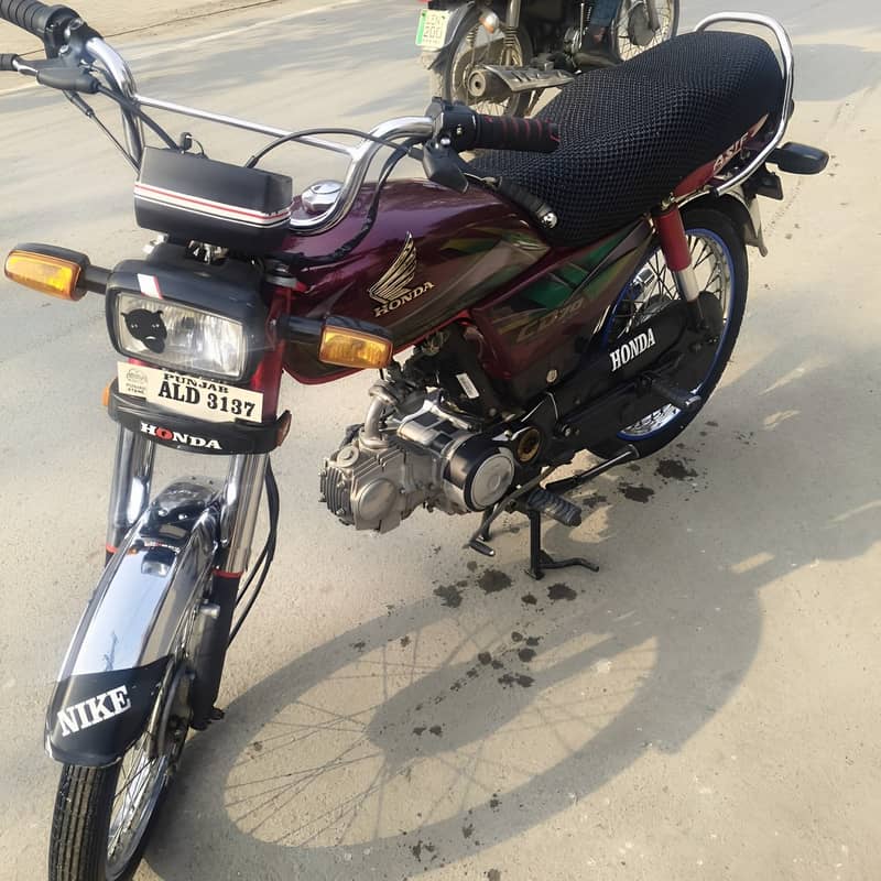 Honda CD 70 2022 / honda cd 70 2022 model red color / brand new bike 0