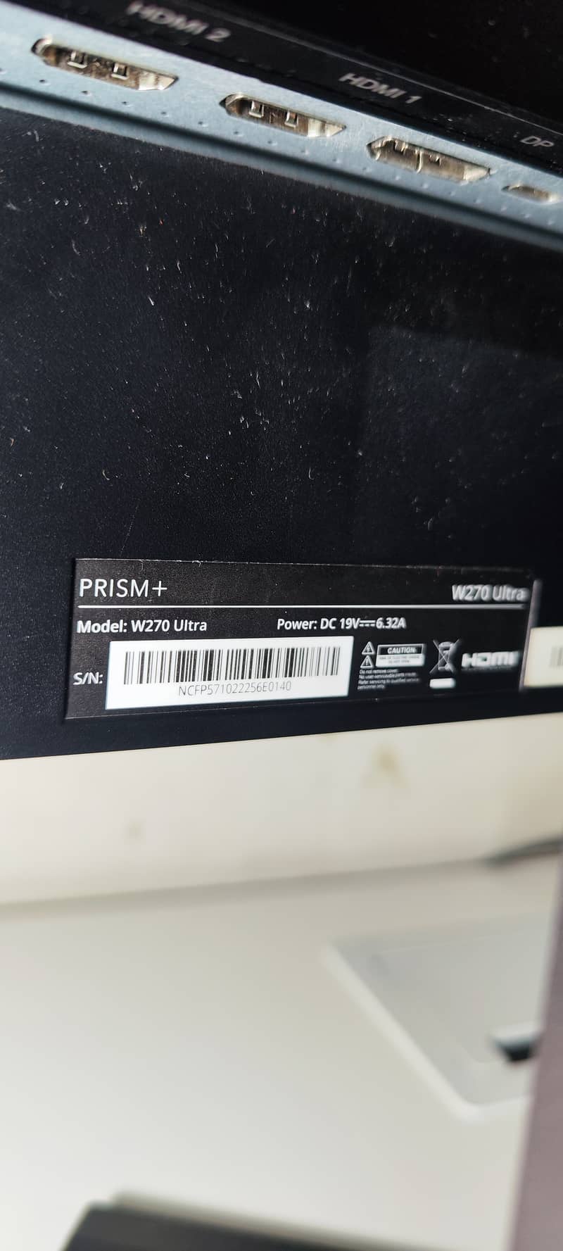 Prism+ W270 Ultra - 4K - Bezel less - 27 Inch Monitor LCD 6