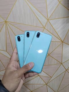 Sharp Aquos R2 4/64 845 snap 60fps pubg 03178179411 Whatsapp