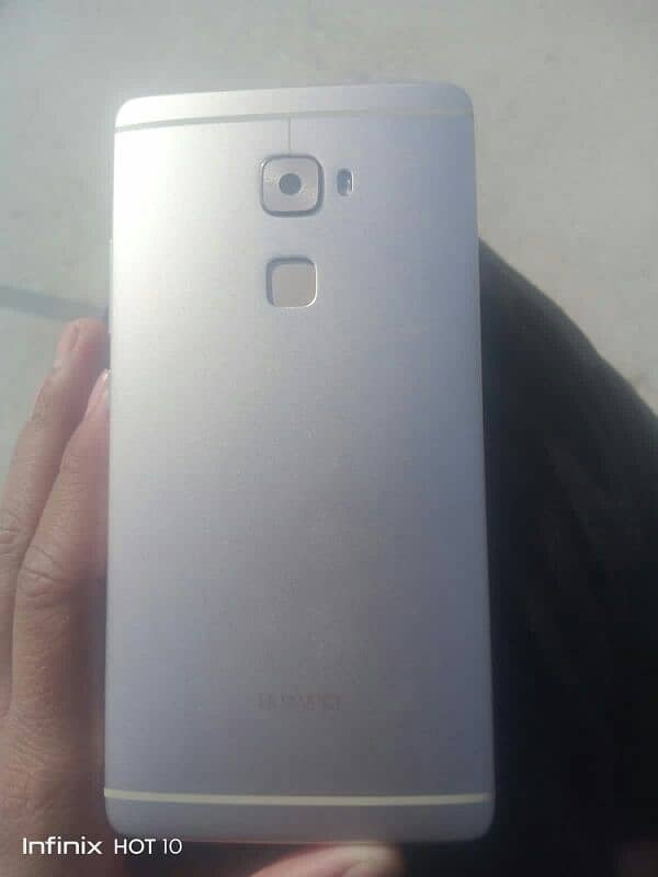 Huawei  Mobile 4/64 BilkuL saaf peace ha with dual sim finger print 0