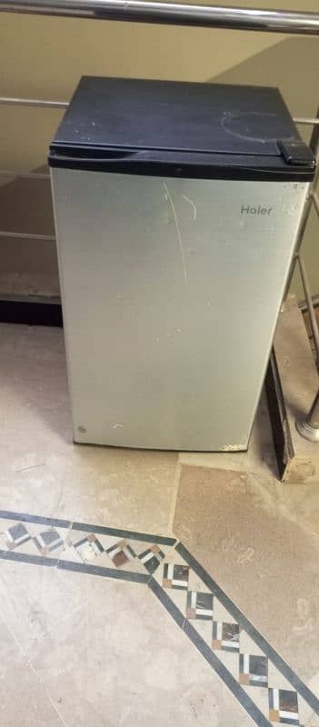 Haier single door fridge 0