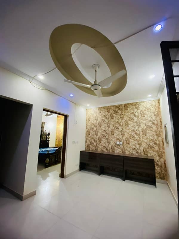 5 Marla Used House For Sale In Block AA Sector D Bahria Town Lahore 9