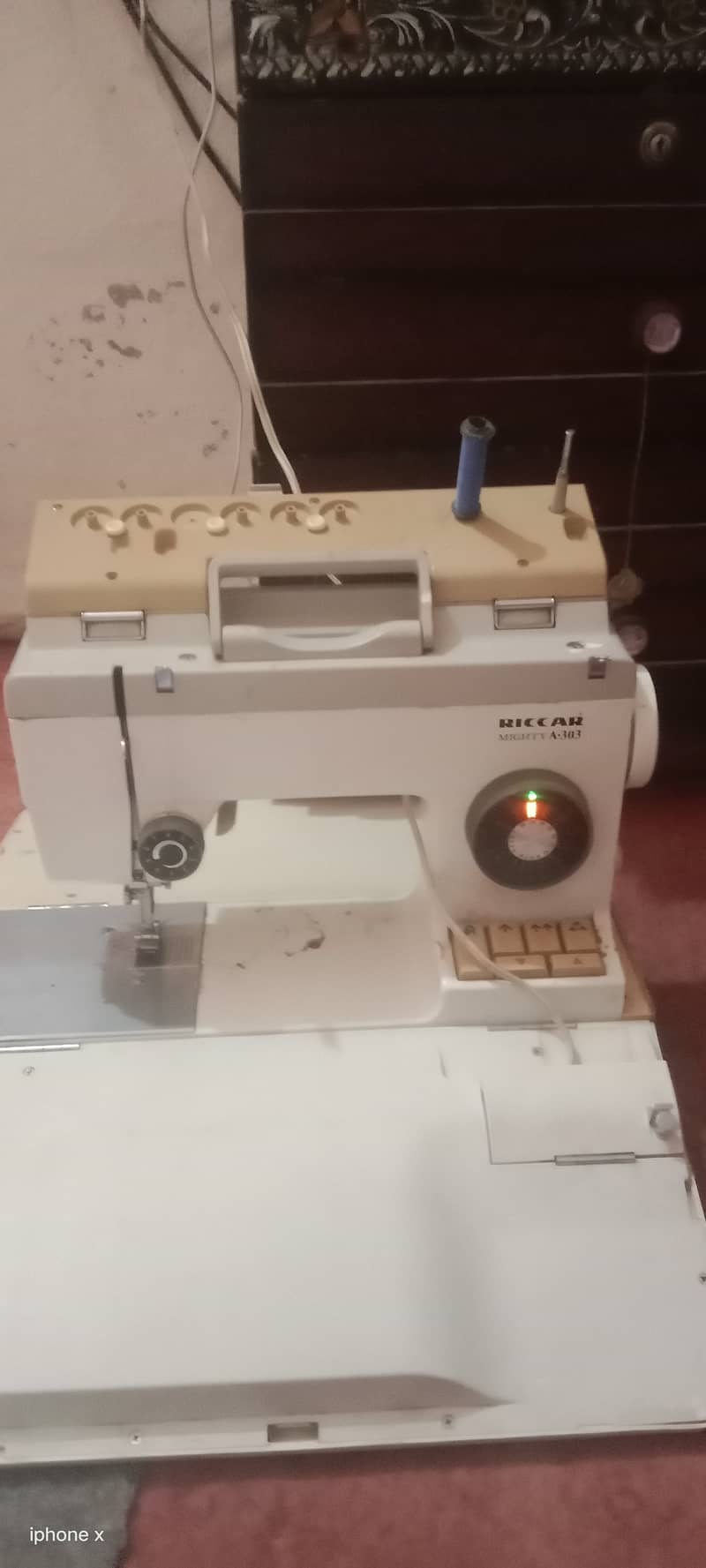 Riccar sewing machine 0