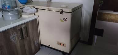 Dawlance Excellent Condition (Fridge/Freezer)