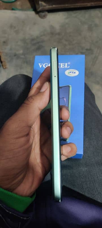 Vigo tell 2+2 64gb ha sath box chgar ha 2