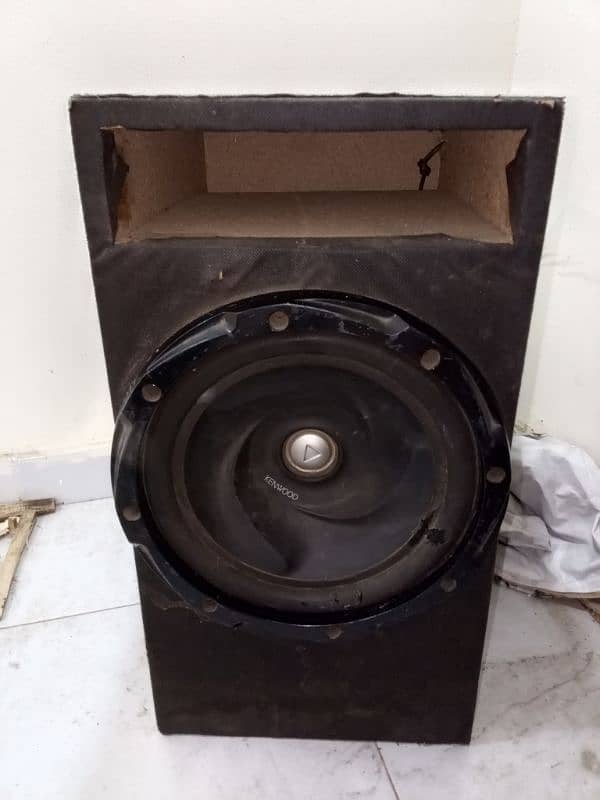 subwoofer and amplifier 1