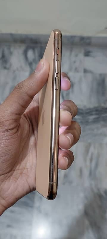 iPhone 11 Pro PTA APPROVED 2