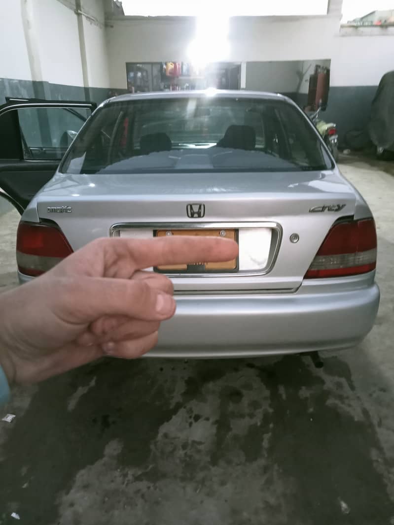 Honda City IDSI 2002 ( Home use car in Good condition ) 5