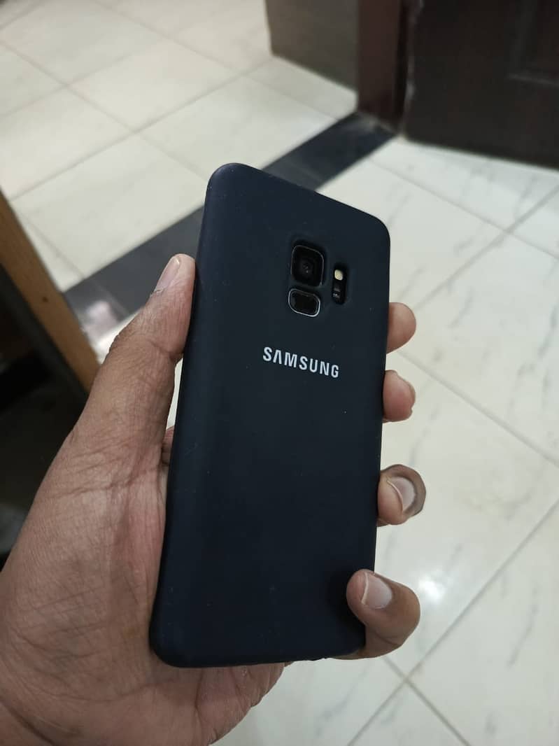 Samsung Galaxy S9 0