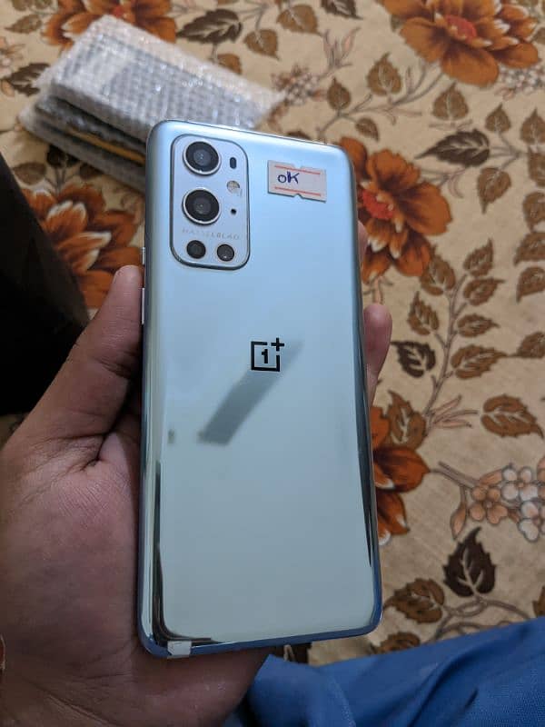 OnePlus 9pro 12/256gb 3