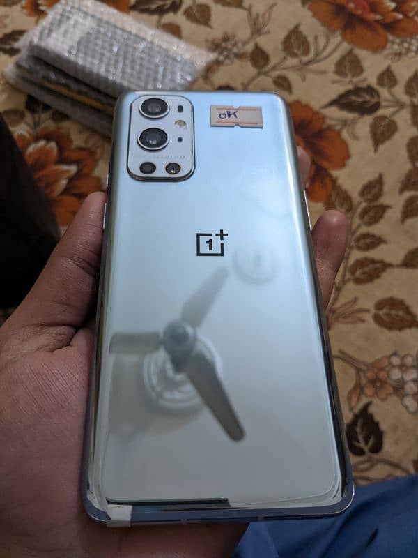 OnePlus 9pro 12/256gb 4