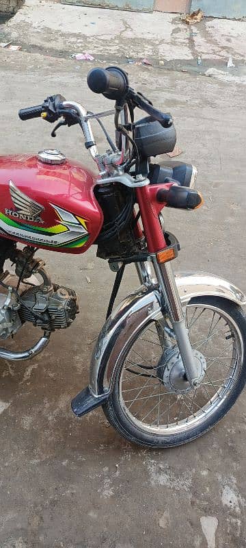 Honda Cd 70 2018 10